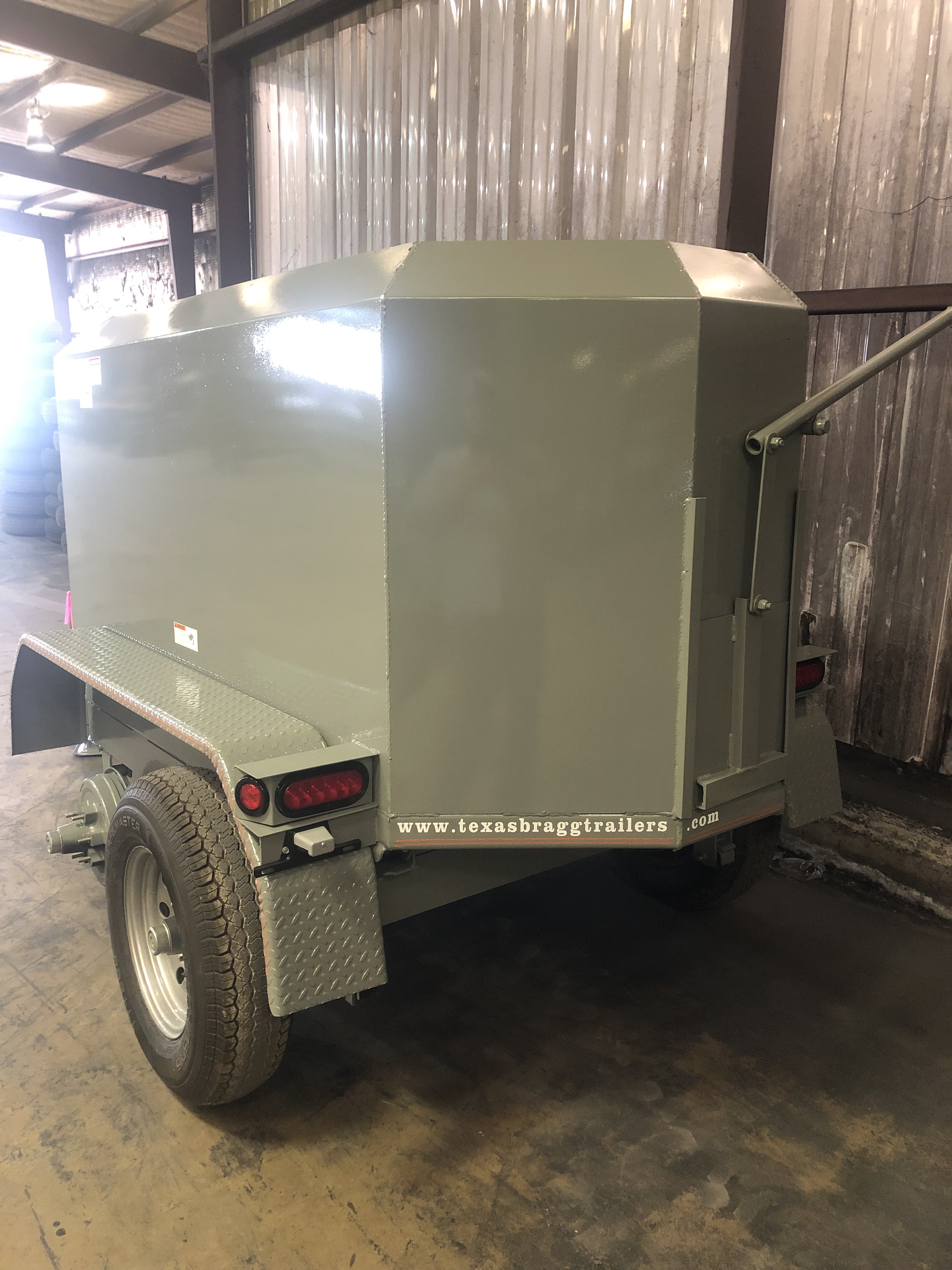 4′ x 8′ Concrete Trailer Texas Bragg Trailers